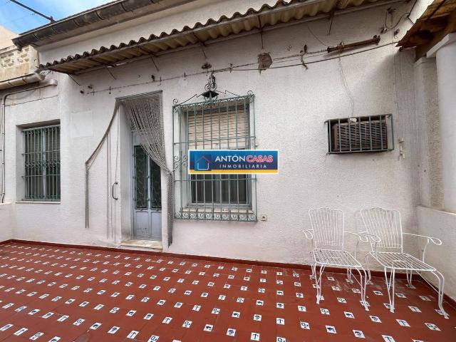 Casa chalet en Venta en Novelda