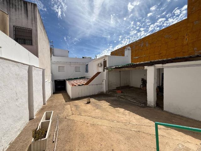 Casa chalet en Venta en Núcleo urbano