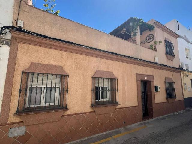 Casa chalet en Venta en Núcleo urbano