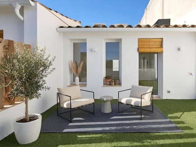 Casa chalet en Venta en Nucli Antic