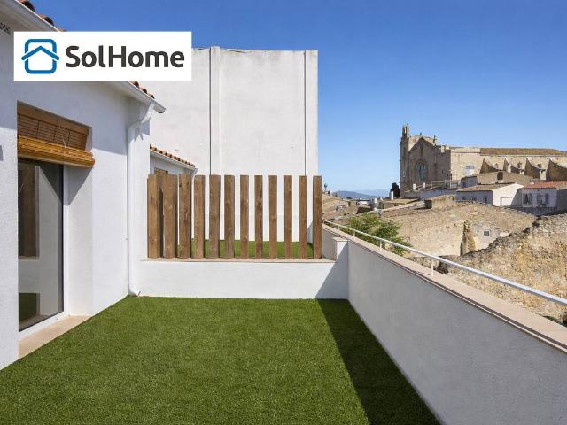 Casa chalet en Venta en Nucli Antic