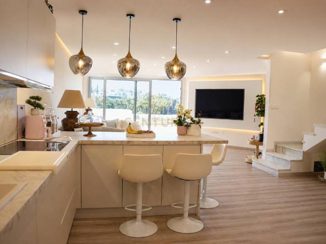 Casa chalet en Venta en Nueva Torrequebrada