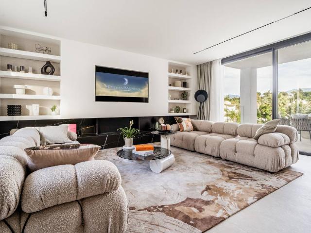 Casa chalet en Venta en Nueva Andalucía centro