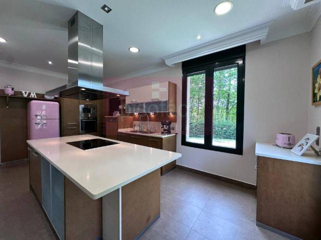 Casa chalet en Venta en O Corgo