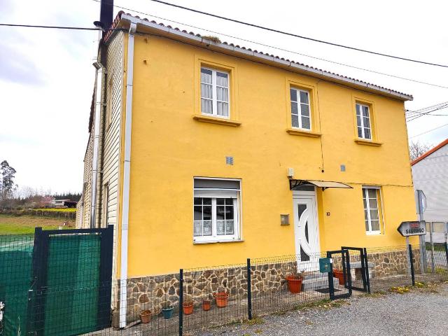 Casa chalet en Venta en O Pino
