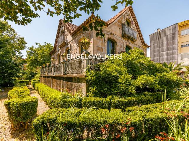 Casa chalet en Venta en O Porriño