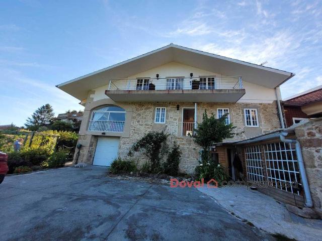 Casa chalet en Venta en O Rosal