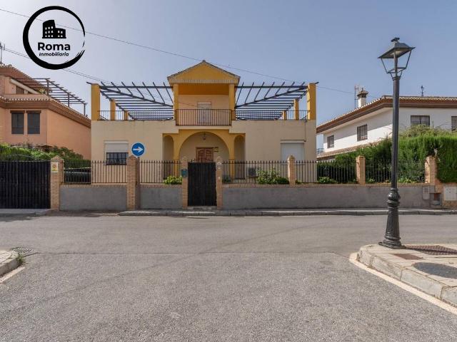 Casa chalet en Venta en Ogíjares
