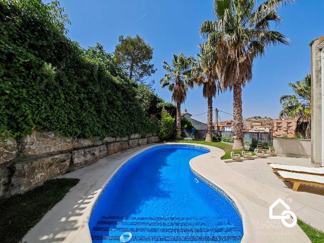 Casa chalet en Venta en Òdena
