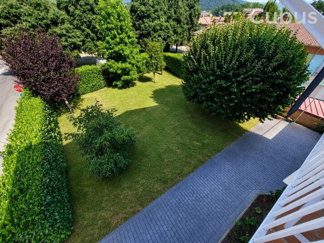 Casa chalet en Venta en Olot