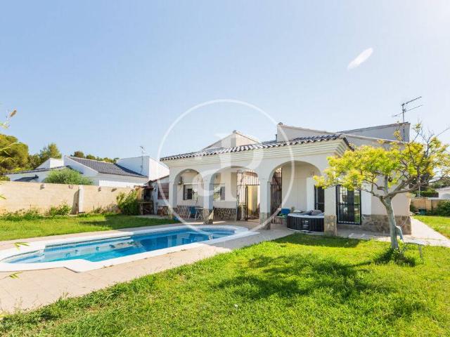 Casa chalet en Venta en Olocau