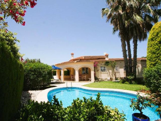 Casa chalet en Venta en Oliva Nova