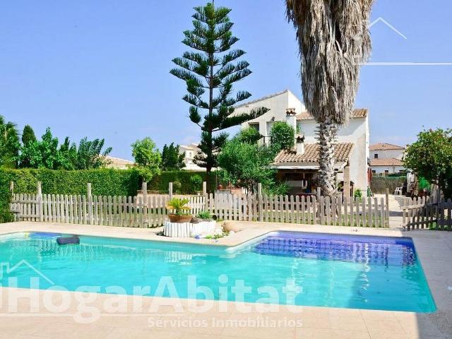 Casa chalet en Venta en Oliva Playa