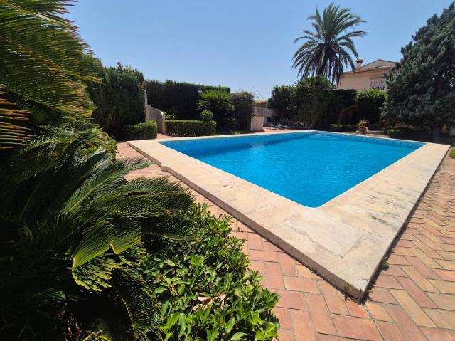 Casa chalet en Venta en Oliva Playa