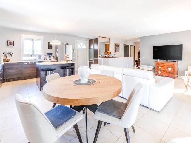 Casa chalet en Venta en Olivella