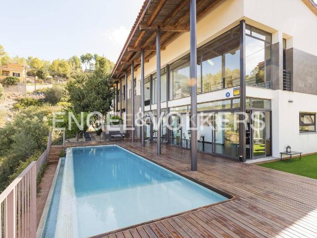 Casa chalet en Venta en Olivella