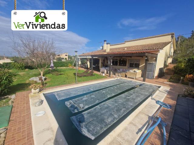Casa chalet en Venta en Olivella
