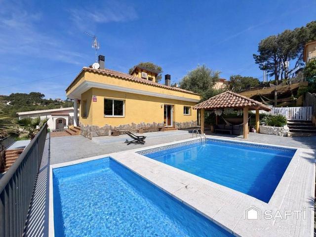 Casa chalet en Venta en Olivella