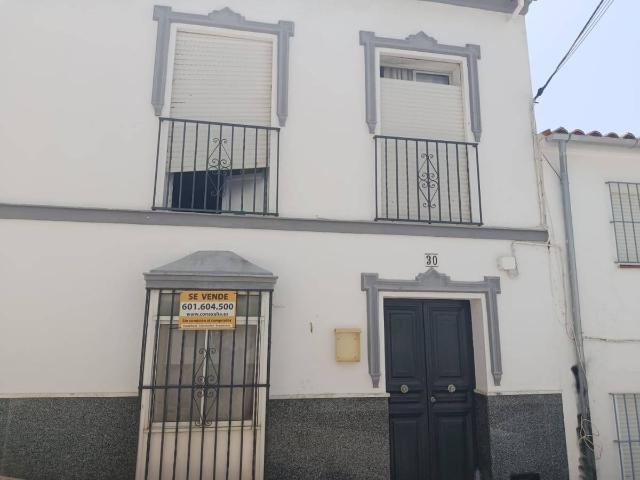 Casa chalet en Venta en Olvera