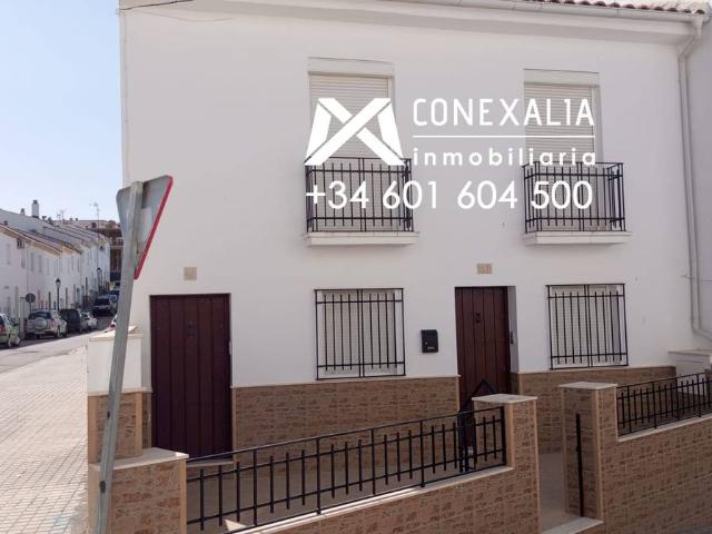 Casa chalet en Venta en Olvera