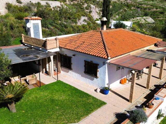 Casa chalet en Venta en Órgiva