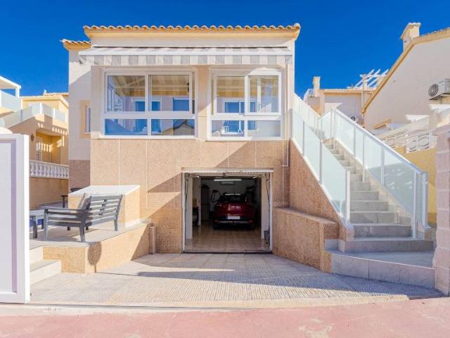 Casa chalet en Venta en Orihuela ciudad