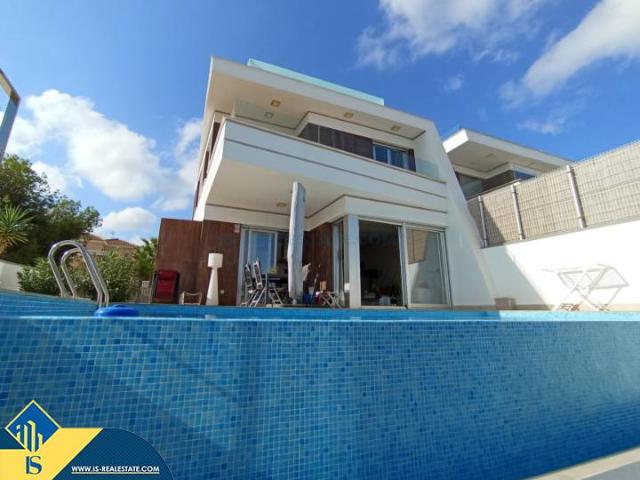 Casa chalet en Venta en Orihuela ciudad
