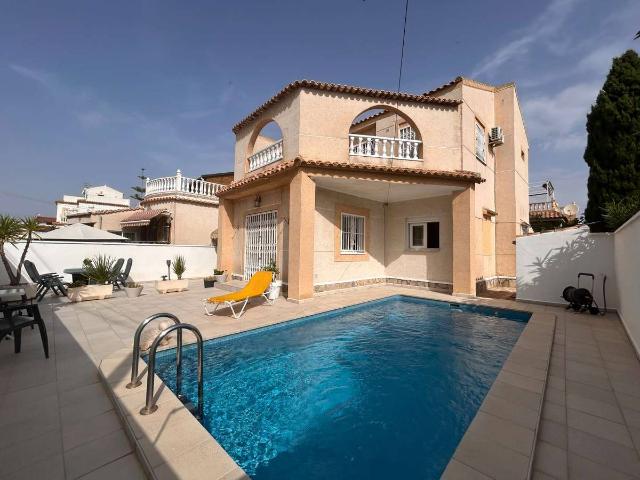 Casa chalet en Venta en Orihuela ciudad