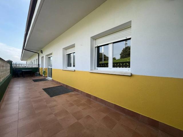 Casa chalet en Venta en Oriñón Allendelagua