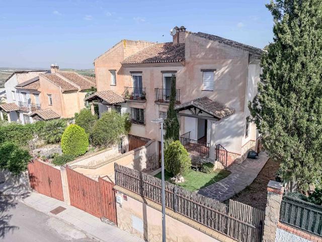 Casa chalet en Venta en Padul