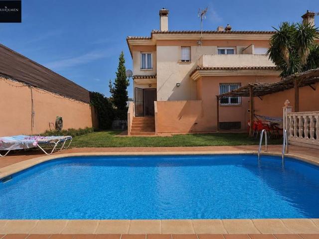 Casa chalet en Venta en Padul