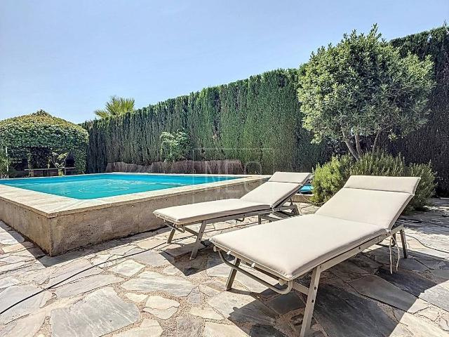 Casa chalet en Venta en Padul