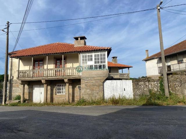 Casa chalet en Venta en Paderne de Allariz