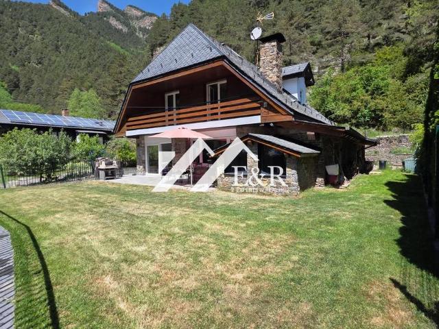 Casa chalet en Venta en Pal Xixerella
