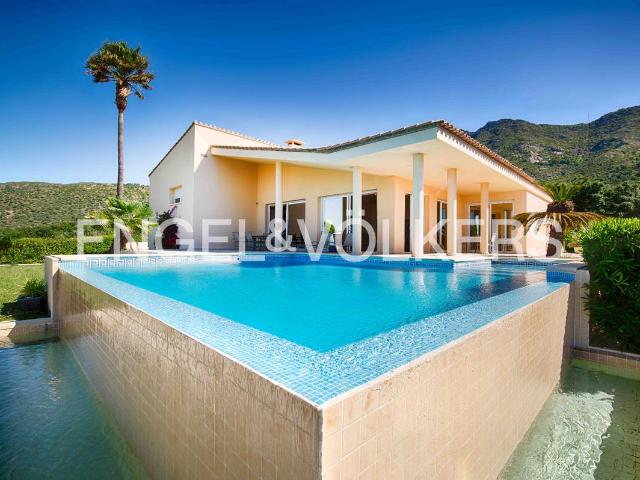 Casa chalet en Venta en Palau saverdera