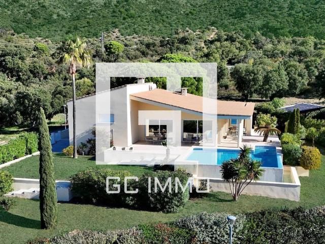 Casa chalet en Venta en Palau saverdera