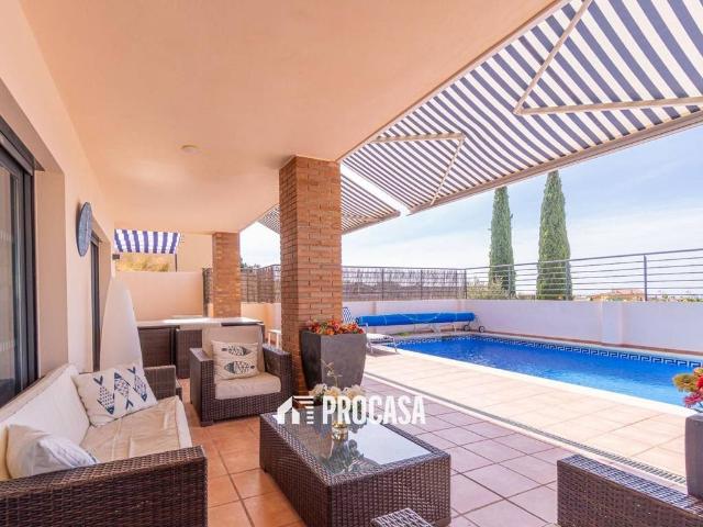 Casa chalet en Venta en Palau saverdera