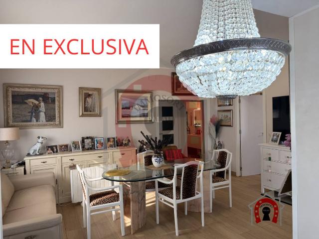 Casa chalet en Venta en Palau solità i Plegamans