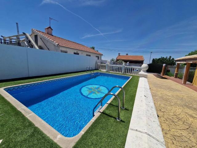 Casa chalet en Venta en Palomeque
