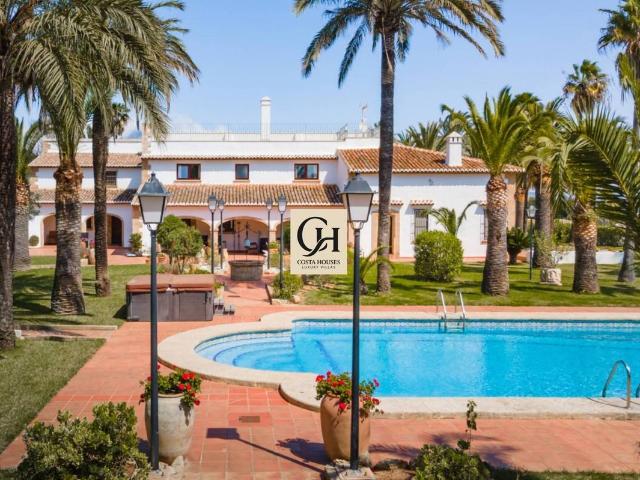 Casa chalet en Venta en Partides comunes Adsubia