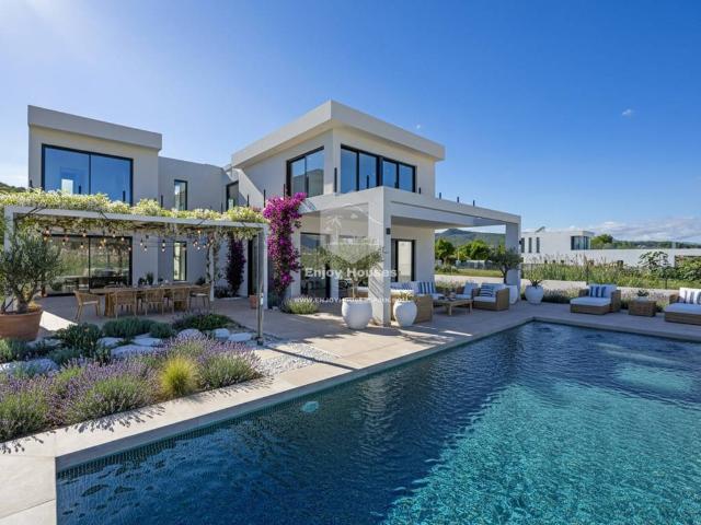 Casa chalet en Venta en Partides comunes Adsubia