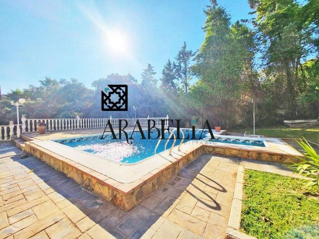 Casa chalet en Venta en Paraíso Arenal La Colina