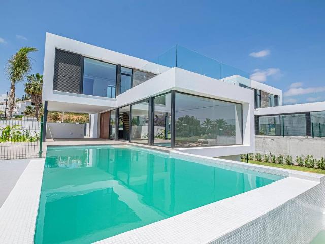 Casa chalet en Venta en Paraiso Barronal