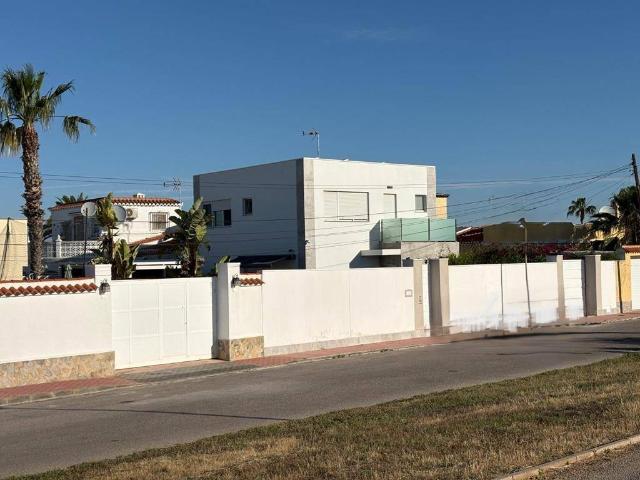 Casa chalet en Venta en Parque de las Naciones