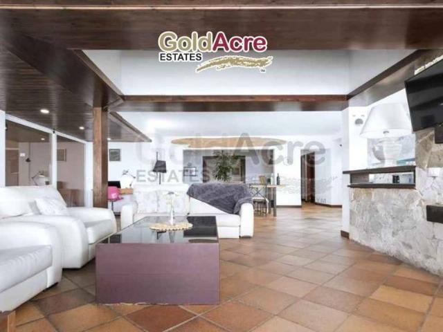 Casa chalet en Venta en Parque Holandés