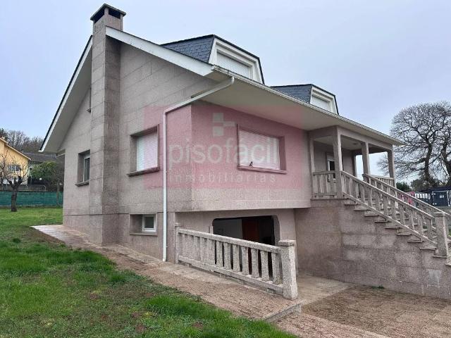 Casa chalet en Venta en Parroquias del Oeste