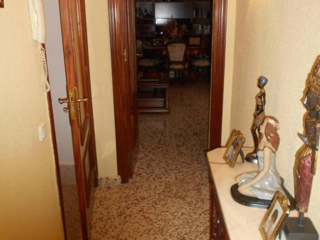 Casa chalet en Venta en PAU 2 600