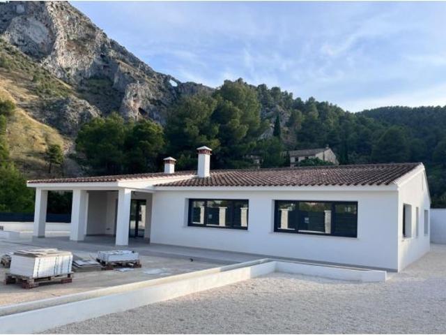 Casa Chalet en Venta en Penàguila Alicante