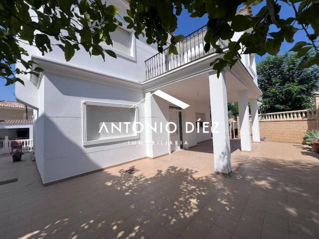 Casa chalet en Venta en Pedanías Este