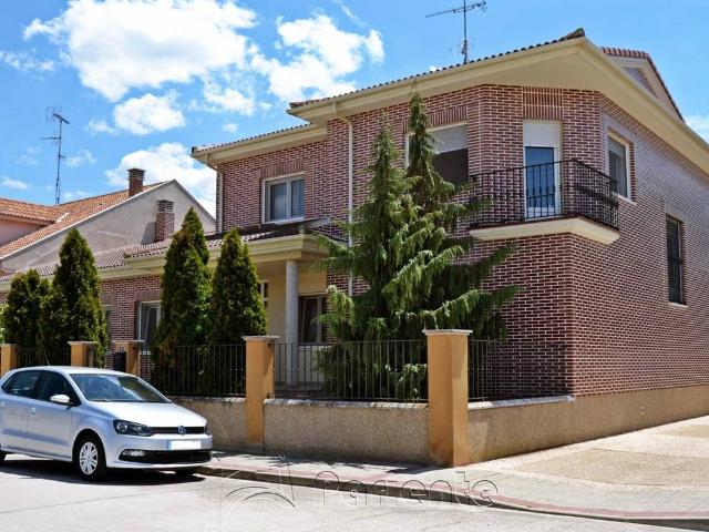 Casa chalet en Venta en Pedrajas de San Esteban